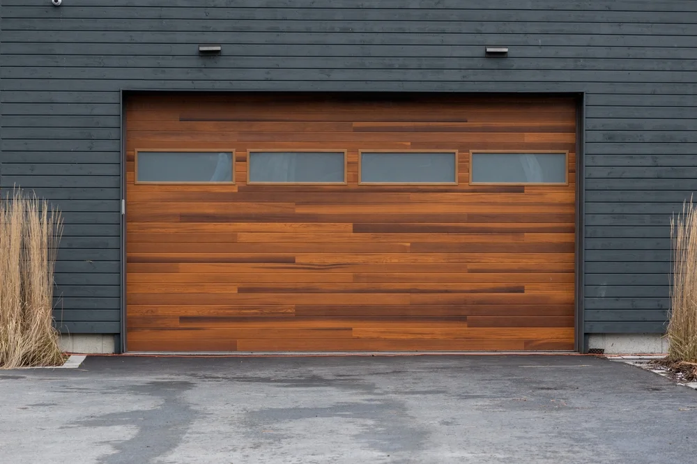 Calgary garage door repair service